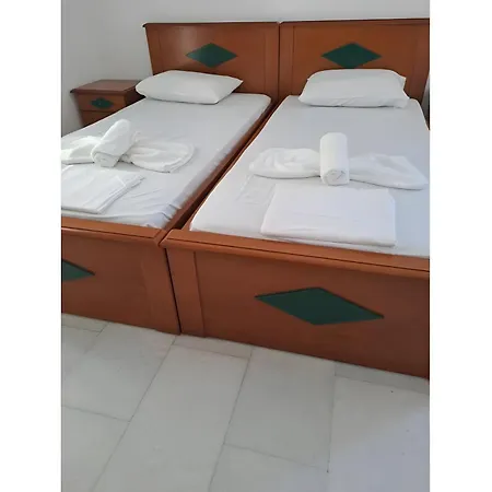 Galanos Naxos Guest house *