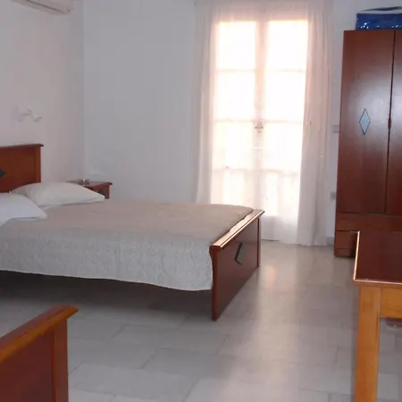 Galanos Naxos Guest house Naxos City