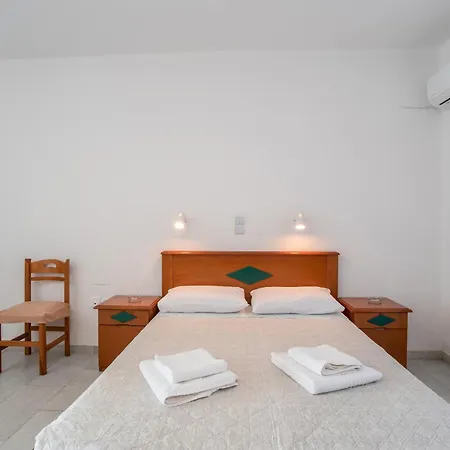 Galanos Naxos Affittacamere 3*