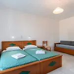 Galanos Naxos 3*