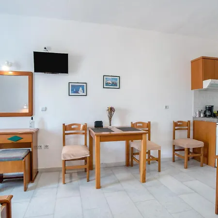 Galanos Naxos בית הארחה Naxos City