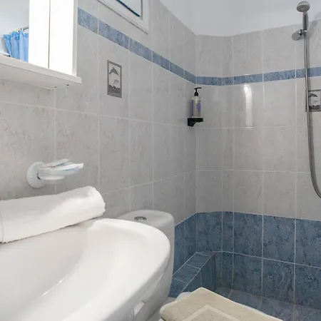 Galanos Naxos בית הארחה 3*