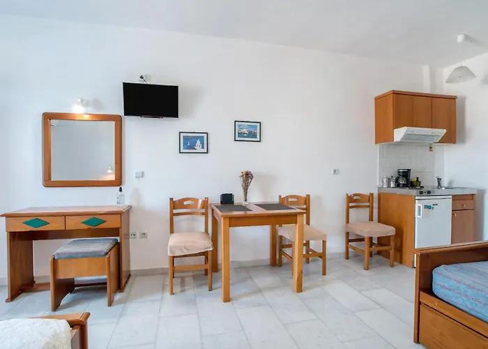 Galanos Naxos 招待所 Naxos City