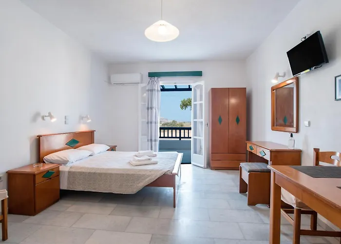 Galanos Naxos 3* Naxos City